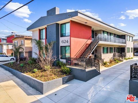 Photo of 624 Aerick Street #3, Inglewood, CA 90301 (MLS # 26658165)