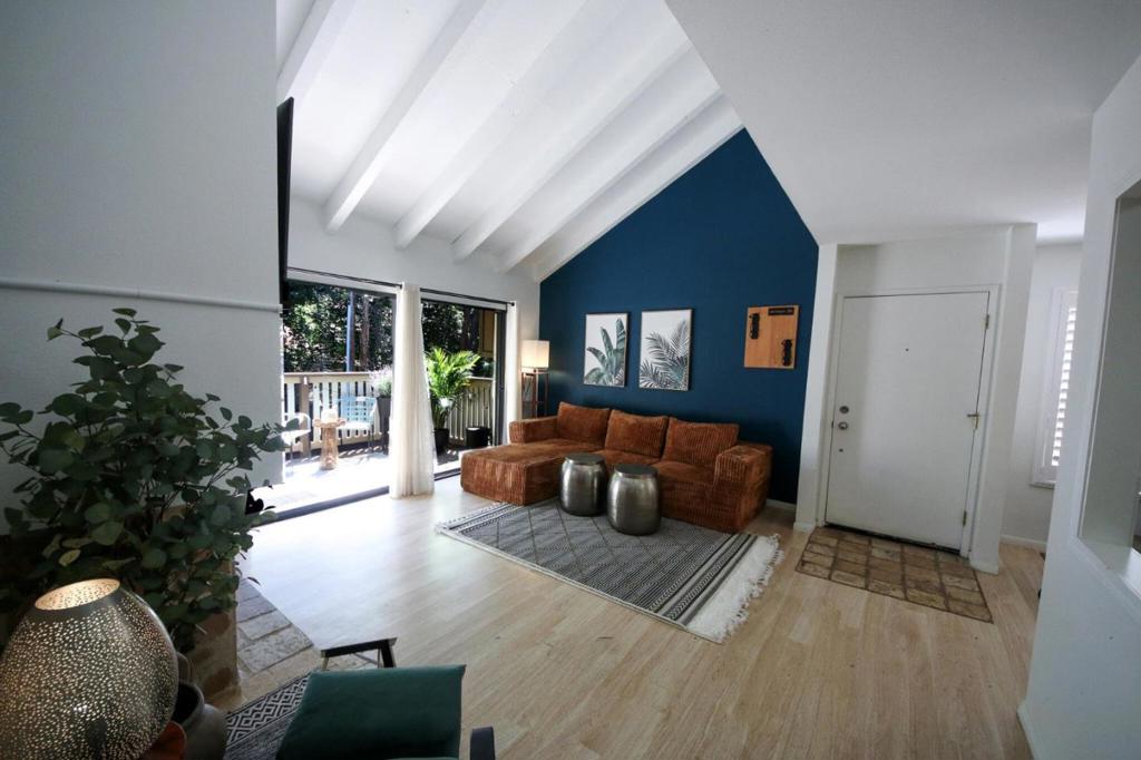546 Woodside Oaks 6