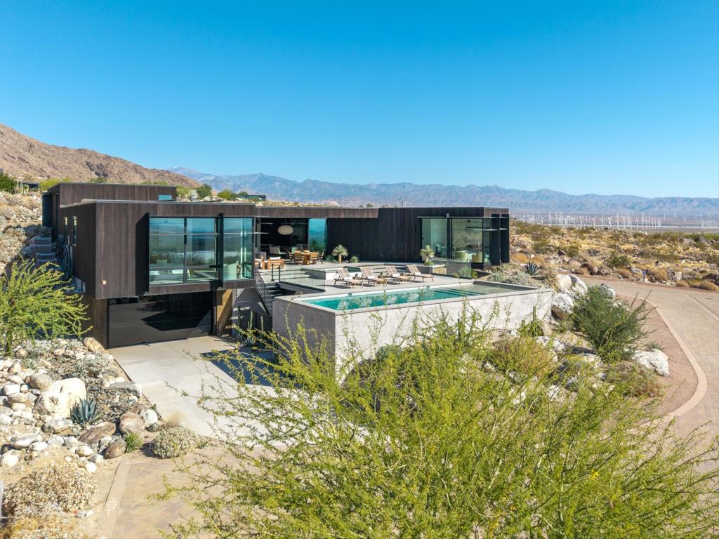 2085 Desert Flower Court