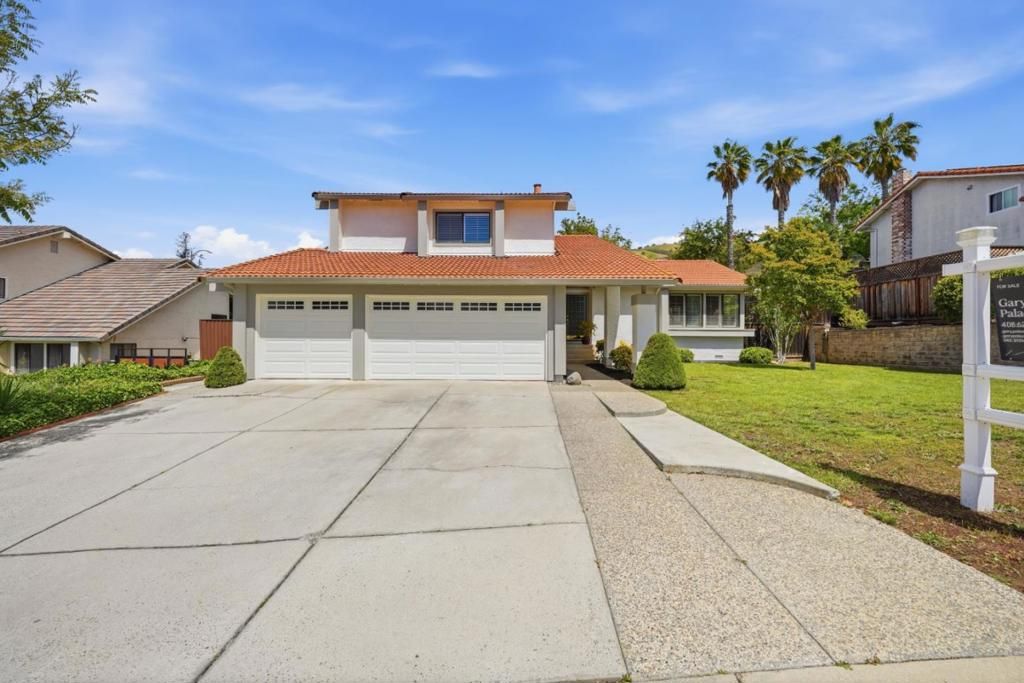 Photo of 3052 Cedar Ridge Court, San Jose, CA 95148 (MLS # ML82041138)