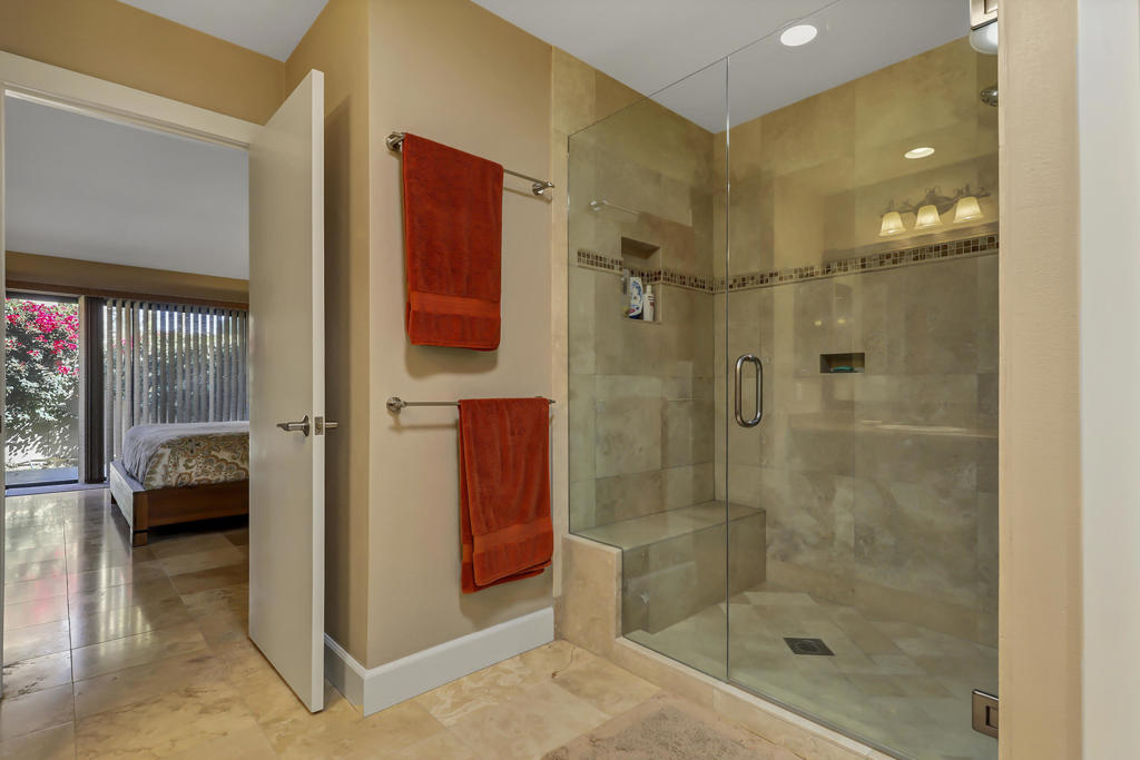 Palm Valley CC - Residential