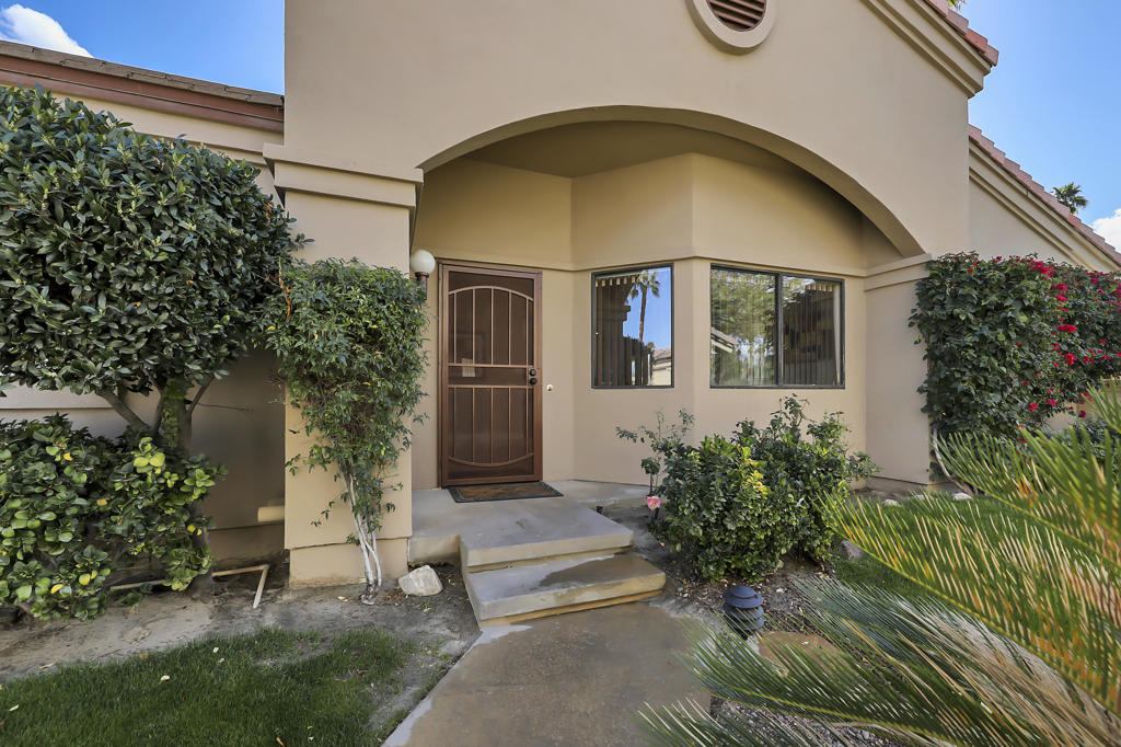 Palm Valley CC - Residential