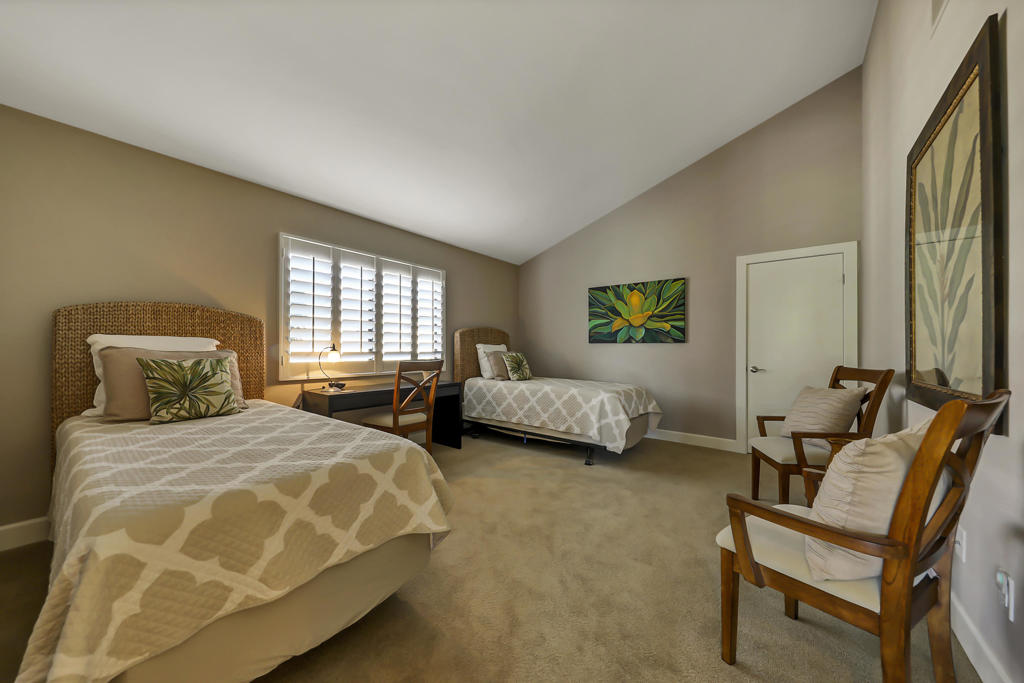 Palm Valley CC - Residential