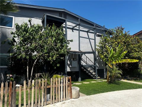 Photo of 2179 W Brownwood Avenue, Anaheim, CA 92801 (MLS # CV25082182)