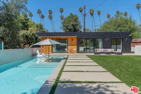 Photo of 5263 Dahlia Drive, Eagle Rock, CA 90041 (MLS # 25576191)