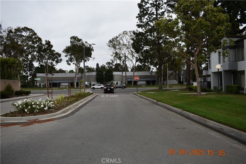 12527 Fallcreek Lane