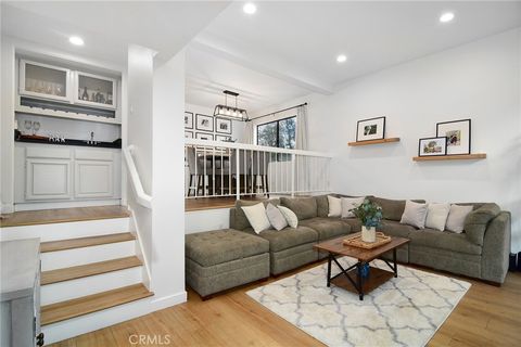 18741 Hatteras Street 1 Tarzana CA 91356