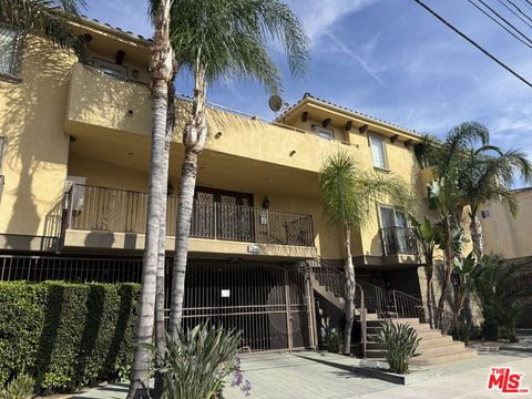 7348 De Soto Avenue 108 Canoga Park CA 91303