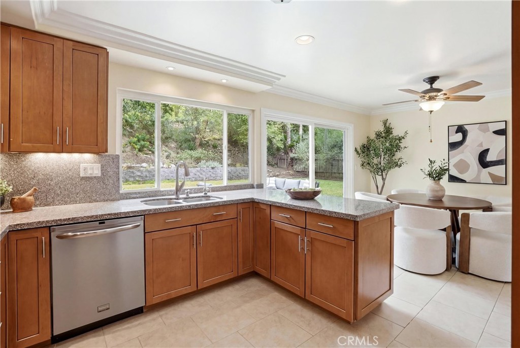 29512 Via San Sebastian, Laguna Niguel CA 92677 - Photo 6