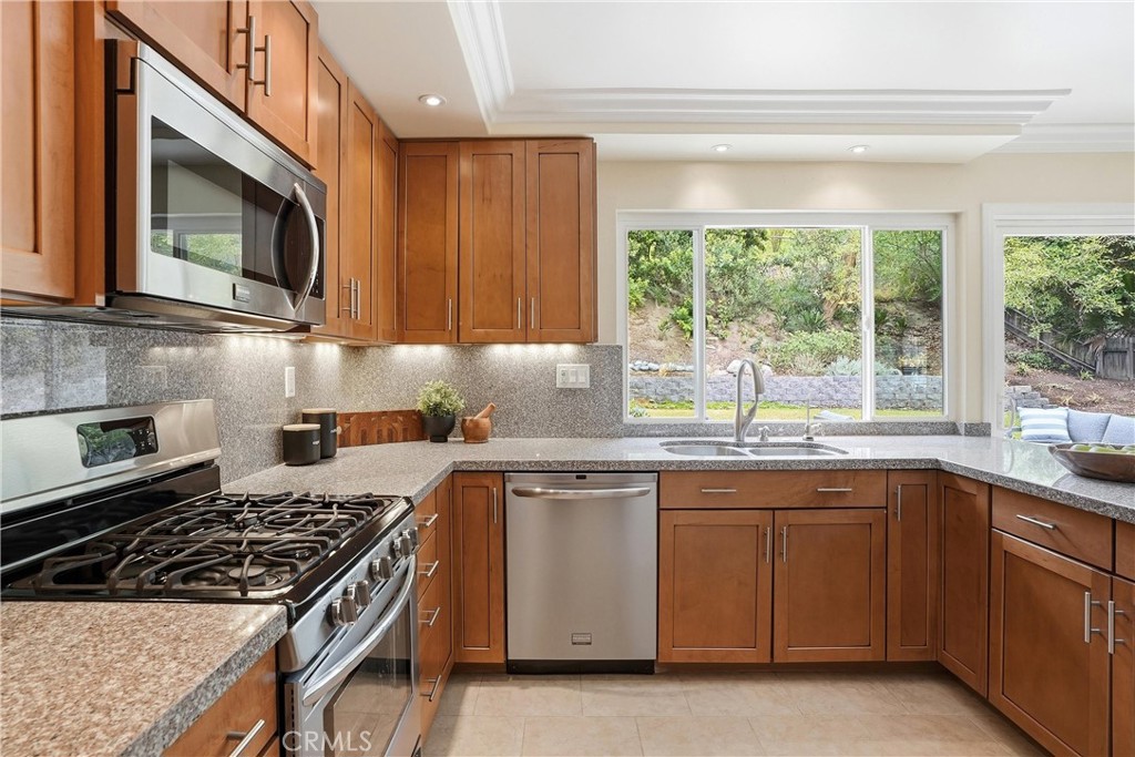 29512 Via San Sebastian, Laguna Niguel CA 92677 - Photo 7