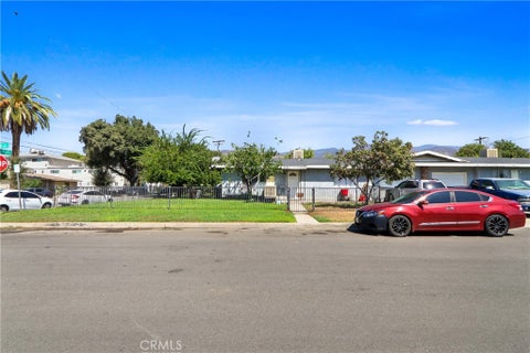 Photo of 202 E 43rd ST, San Bernardino, CA 92404 (MLS # IG26203475)