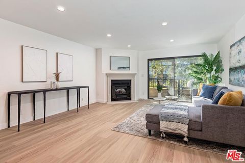 Tiny photo for 1633 S Bentley Avenue #204, Los Angeles, CA 90025 (MLS # 25624103)
