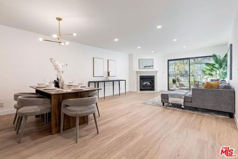 Tiny photo for 1633 S Bentley Avenue #204, Los Angeles, CA 90025 (MLS # 25624103)