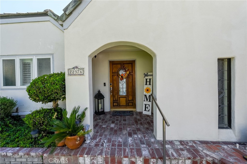 22376 W San Joaquin