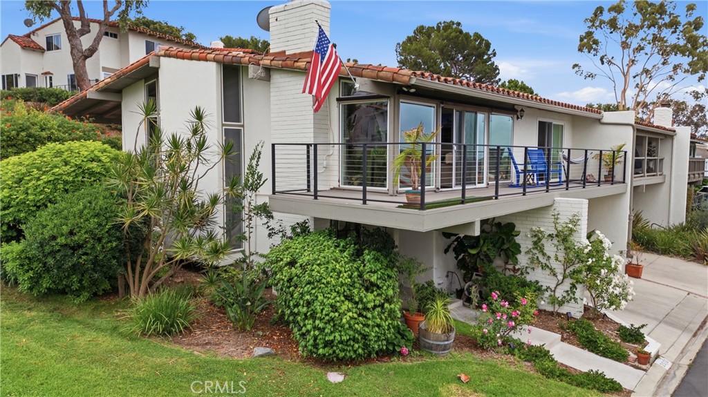 2026 Avenida Chico