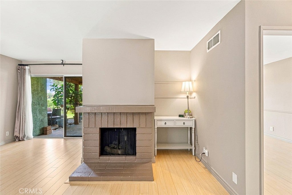 16211 Sierra Ridge