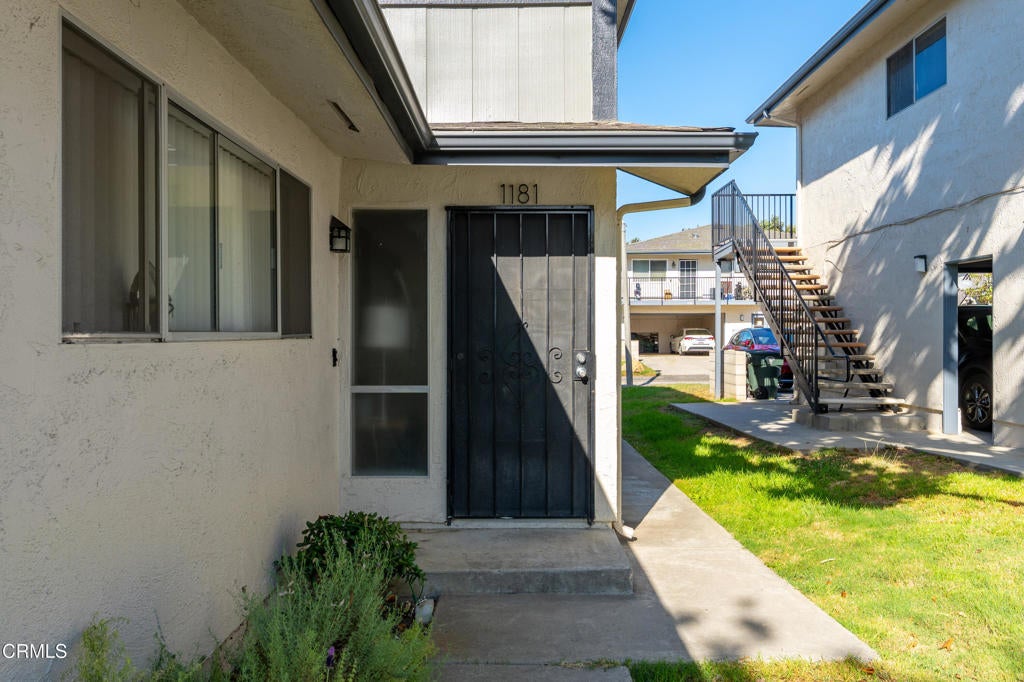 1181 Chalmette Avenue 3