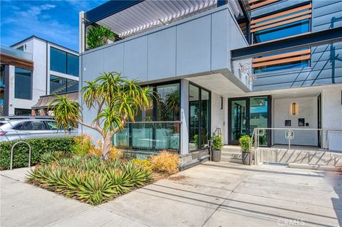 Photo of 419 29th Street, Newport Beach, CA 92663 (MLS # NP26076993)