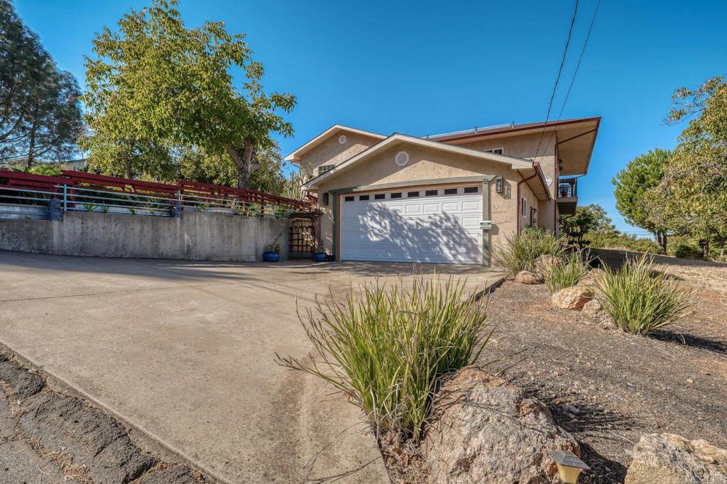 Properties 4 3179 Westwood Drive