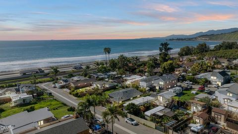 Tiny photo for 7035 Oxnard Avenue, Ventura, CA 93001 (MLS # V1-34678)