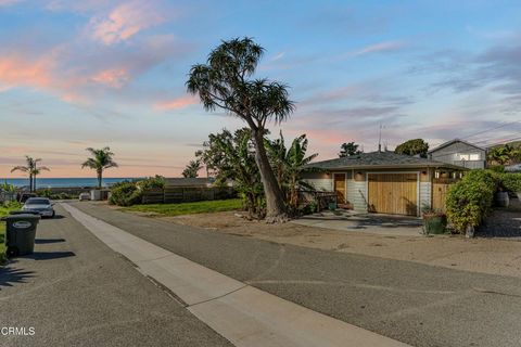 Tiny photo for 7035 Oxnard Avenue, Ventura, CA 93001 (MLS # V1-34678)