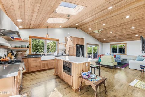 Tiny photo for 7035 Oxnard Avenue, Ventura, CA 93001 (MLS # V1-34678)