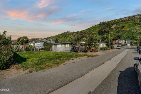 Tiny photo for 7035 Oxnard Avenue, Ventura, CA 93001 (MLS # V1-34678)
