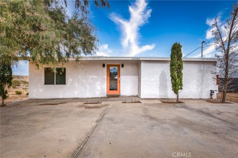 Photo of 55500 Massachusets Ave, Landers, CA 92285 (MLS # JT26047715)