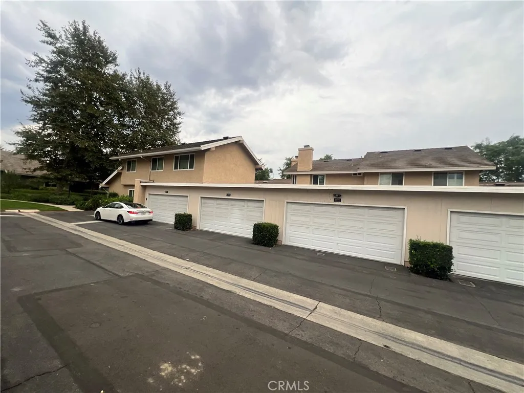 Yorba Linda, California 92887, United States, 3 Bedrooms Bedrooms, ,3 BathroomsBathrooms,Residential,Active,223173