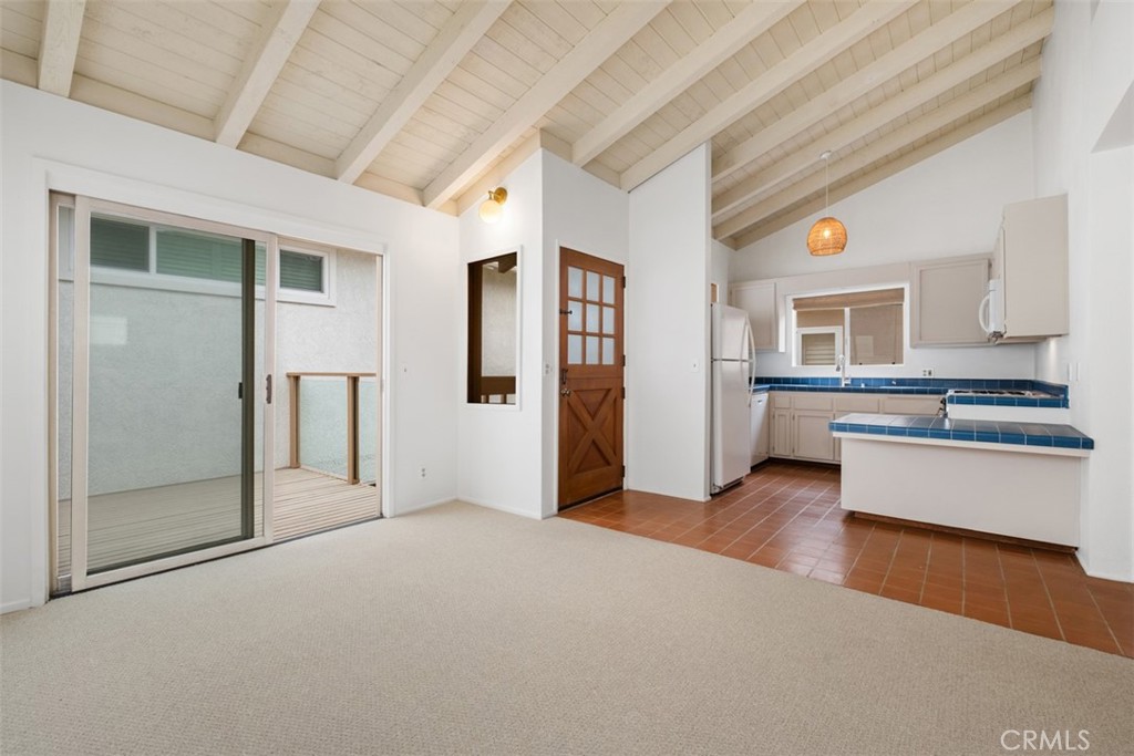 1/2 Marigold Avenue