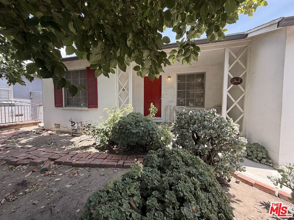 2634 Butler Avenue