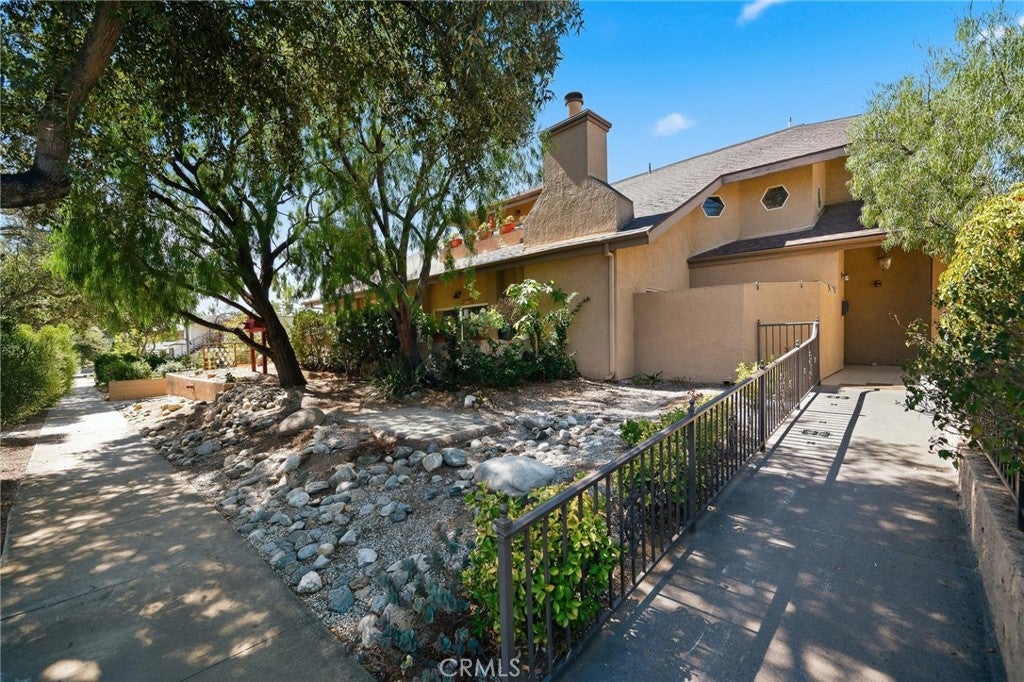 87 S Allen Avenue 103