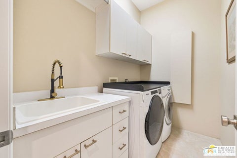 Tiny photo for 44378 Grand Canyon Lane, Palm Desert, CA 92260 (MLS # 26993177PS)