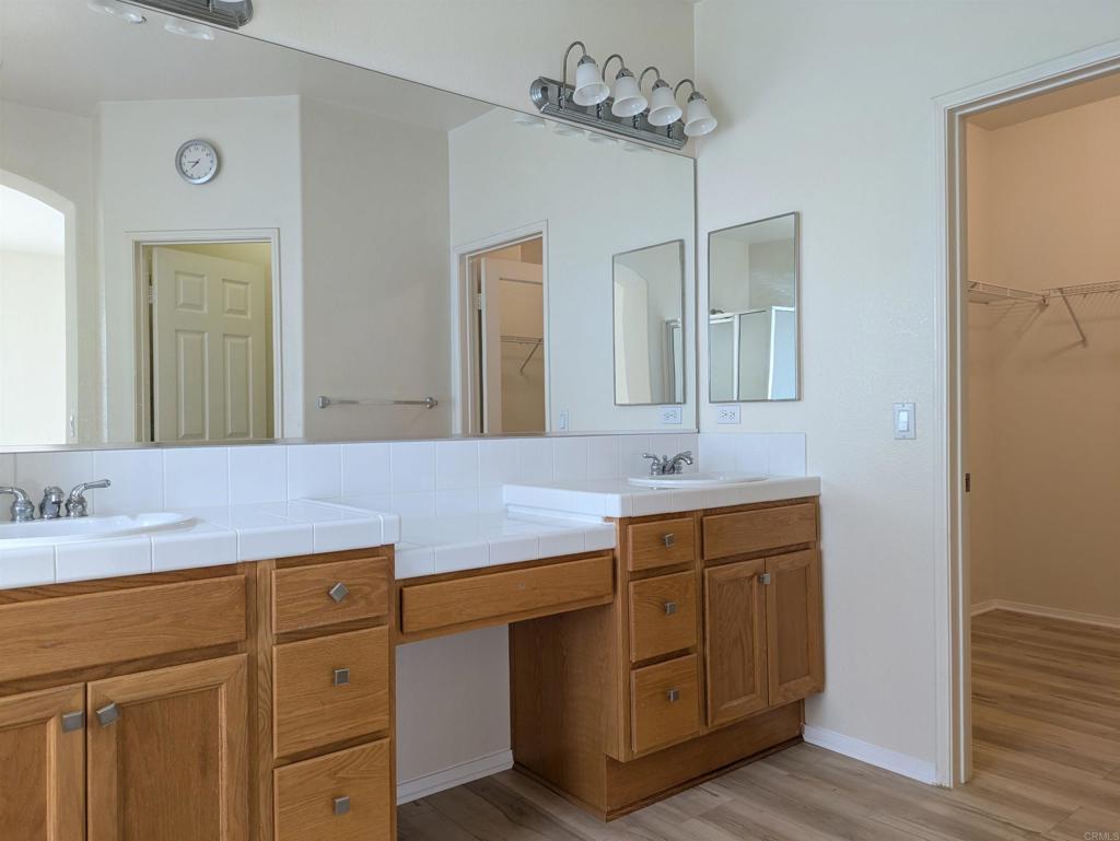 RB - Residential Lease