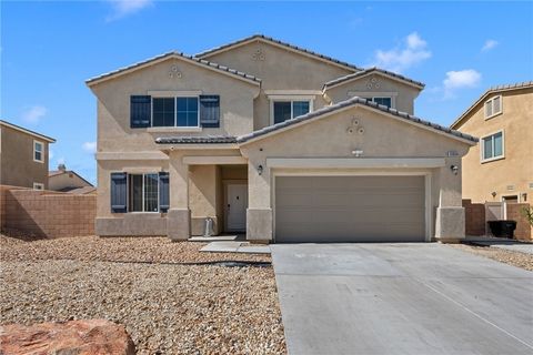 Photo of 13050 Oakwood ST, Victorville, CA 92392 (MLS # HD26147046)