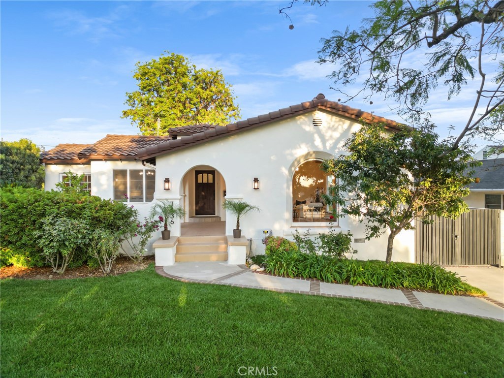 Modern Spanish Beauty — Fully Remodeled with Solar!
Welcome to 1436 Ardmore Ave, a home where timeless Spanish charm blends seamlessly with modern upgrades. The property boasts beautiful curb appeal with a stately sago palm in the courtyard, a lemon tree, vibrant roses, and a peach tree. Fresh green grass and an updated backyard create the perfect outdoor retreat. From the front porch, you can enjoy breathtaking sunsets every evening.
Inside, you’ll find 2 primary bedrooms, plus 2 additional bedrooms and a den/office, along with 3.5 bathrooms. Every space has been thoughtfully designed with new finishes, abundant natural light, and a flowing layout. The remodeled garage with a brand-new gate, new AC unit, and paid-off solar panels add comfort and efficiency to the home.
A rare blend of Spanish character and modern convenience, this property is truly turn-key and move-in ready.