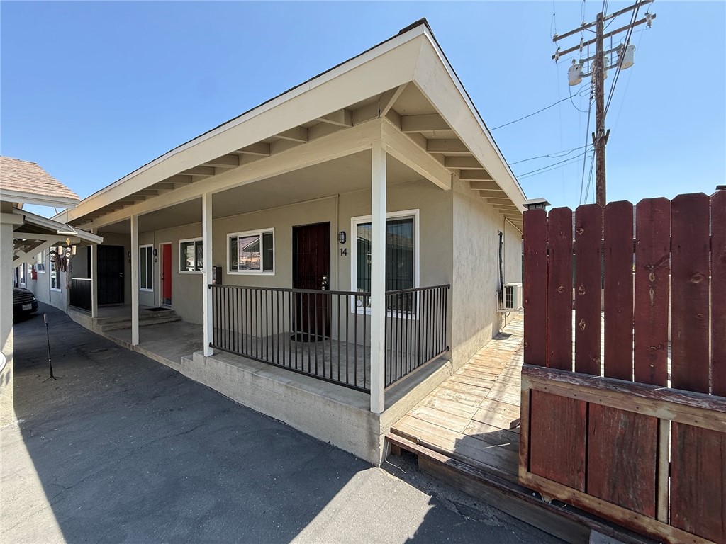 Near APU and Citrus colleges, this building is your gateway to a vibrant lifestyle. Schedule a viewing on our website and experience the charm of Azusa in a refreshed, modern setting.
1 bedroom 1 bath - One Story Ground Level . END UNIT. Near APU, Citrus College, also convent for 210 freeway access. Near downtown as well as shopping and movie theater down the street. This is near metro rail station, downtown, restaurants, shopping, entertainment, Target, and convenient for APU & Citrus colleges. Laundry room at complex (bluetooth / payrange app operated)
Application fees $50 per person nonrefundable
We understand that pets can be an important part of your family, so we are open to considering quiet, and well behaved pets with an excellent application. There is a pet rent $100 per pet per month. Medium pets are considered on a case by case basis, depending on the owner of the home and the qualifications of the tenant and pet references. Located near downtown, restaurants, cinemas, and the metro rail station, our apartment offers a seamless blend of urban living and outdoor recreation in the nearby San Gabriel Mountains. 210 & 605 Freeway. dual pane windows. 1 car parking space is included and additional space can be purchased