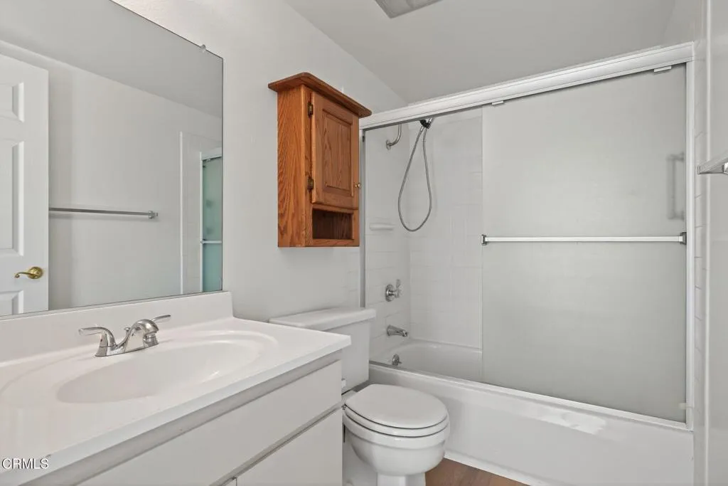 Ventura, California 93004, United States, 3 Bedrooms Bedrooms, ,3 BathroomsBathrooms,Residential,Active,240211