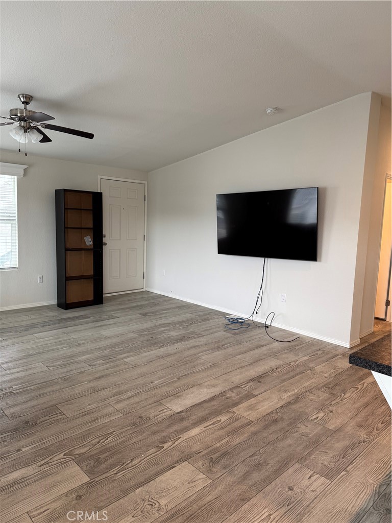 22221 S Bloomfield Avenue 16