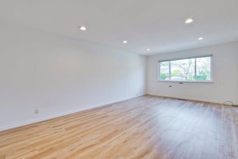 Tiny photo for 301 College Avenue, Palo Alto, CA 94306 (MLS # ML82064694)