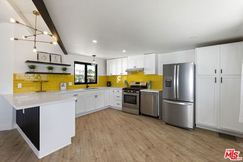 Tiny photo for 44251 Russell Lane, Palm Desert, CA 92260 (MLS # 26661241)