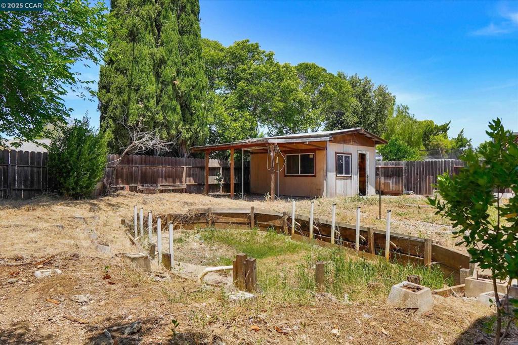 FAIRFIELD - Residential