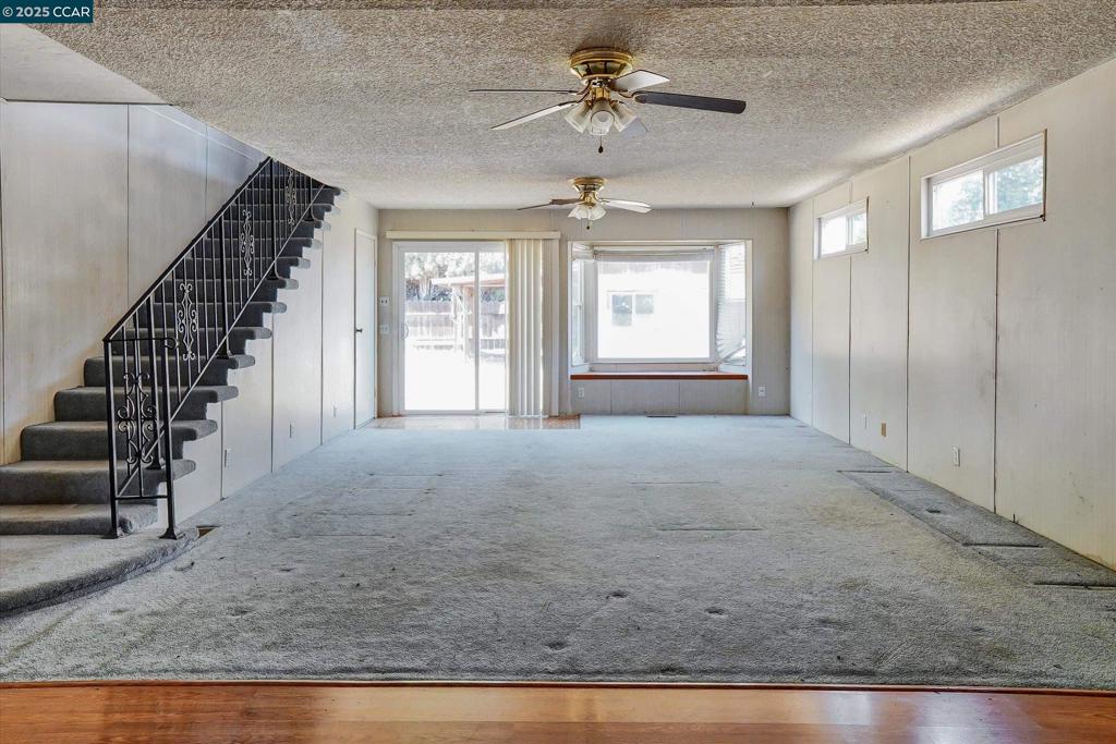 FAIRFIELD - Residential