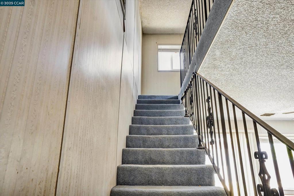 FAIRFIELD - Residential