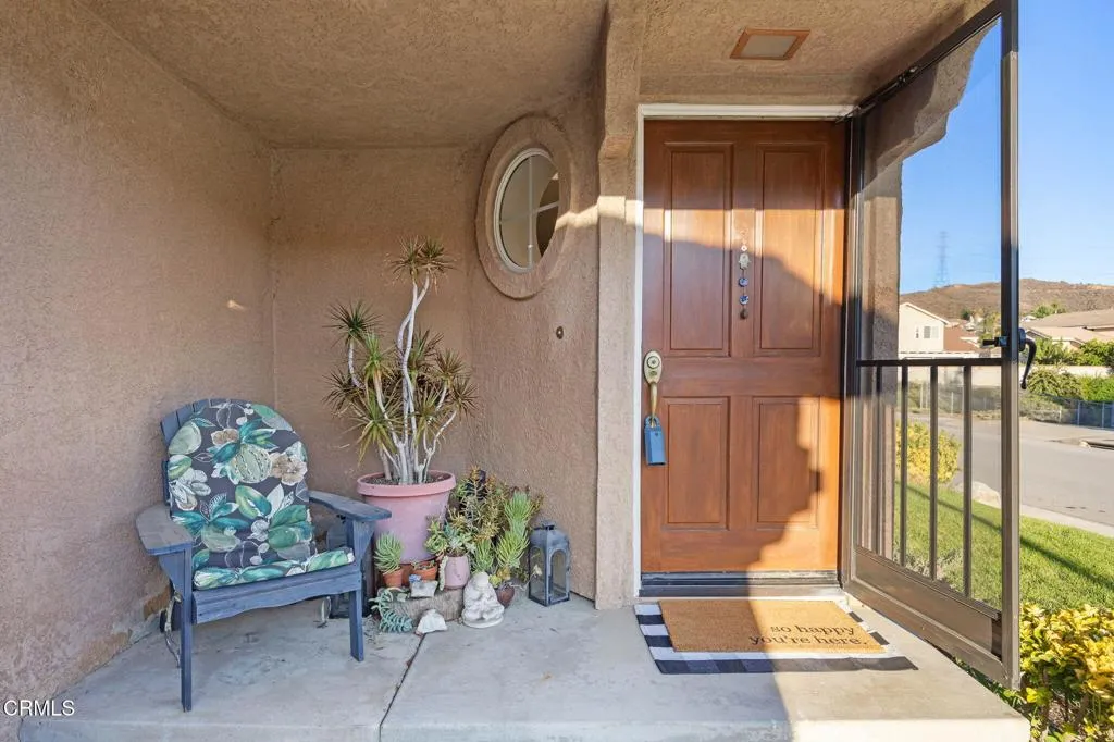 Saugus, California 91390, United States, 3 Bedrooms Bedrooms, ,2 BathroomsBathrooms,Residential,Active,169668