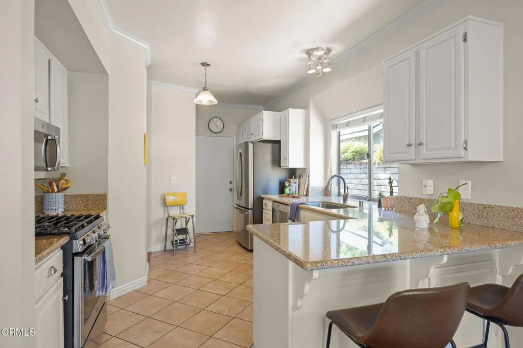 Saugus, California 91390, United States, 3 Bedrooms Bedrooms, ,2 BathroomsBathrooms,Residential,Active,169668