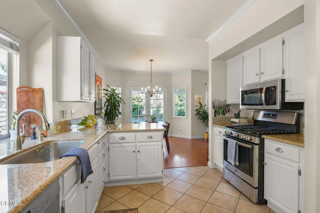 Saugus, California 91390, United States, 3 Bedrooms Bedrooms, ,2 BathroomsBathrooms,Residential,Active,169668