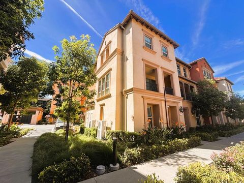 Photo of 560 Saint Remi Terrace #1, Sunnyvale, CA 94085 (MLS # ML82040404)