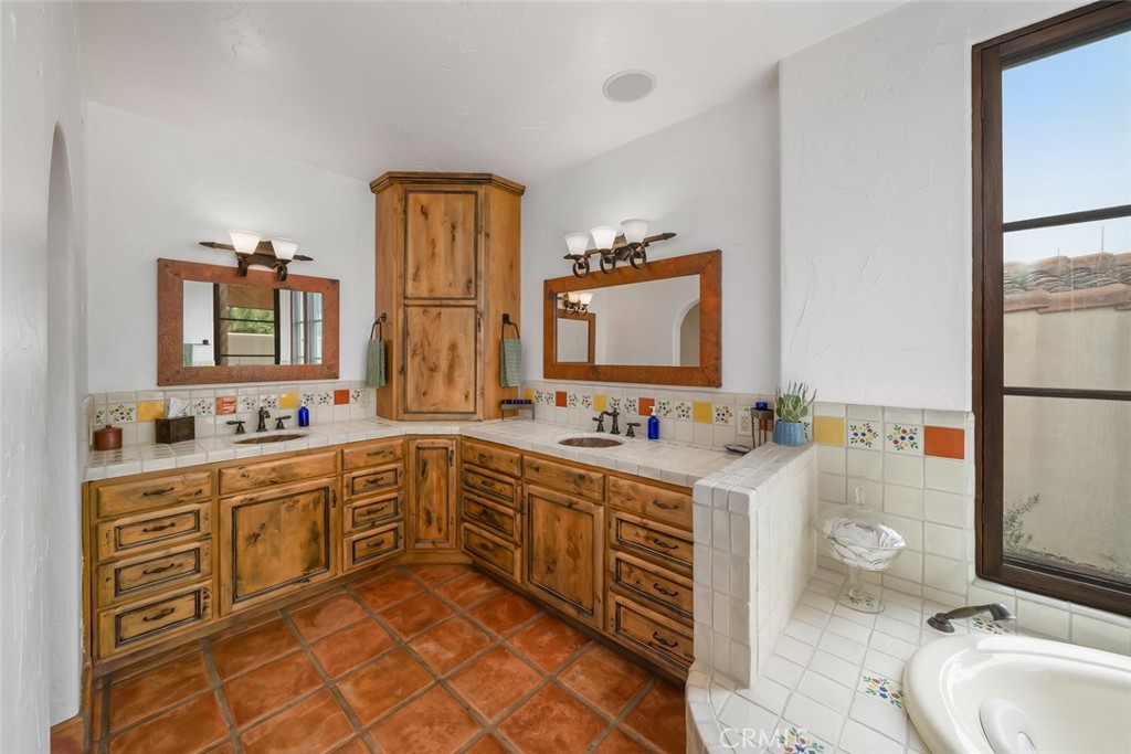 San Luis Obispo(380) - Residential