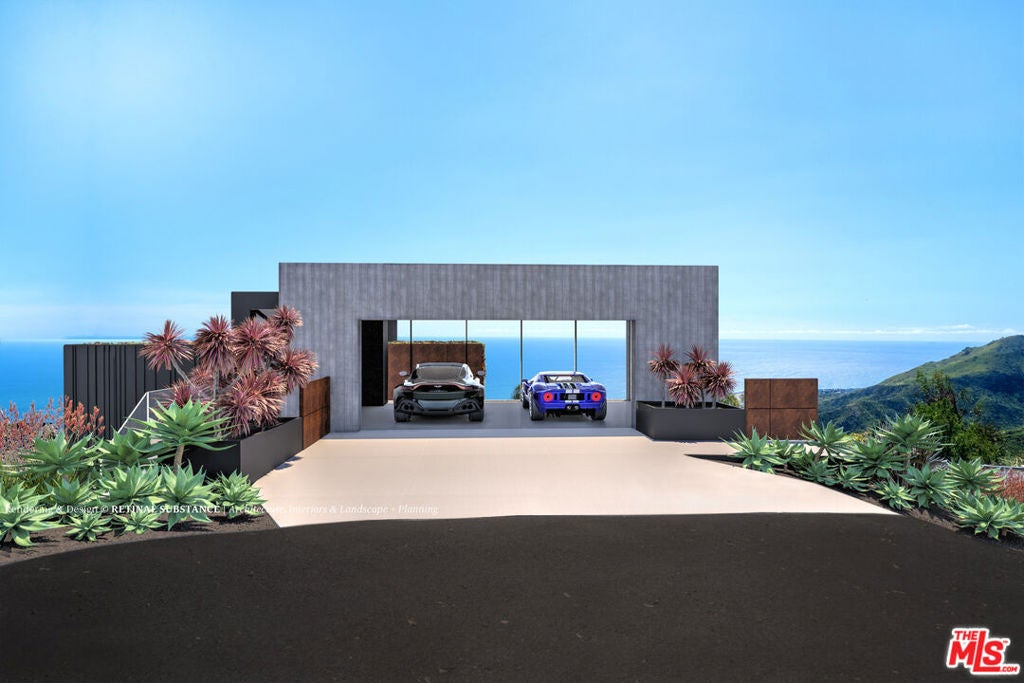 2501 Rambla Pacifico